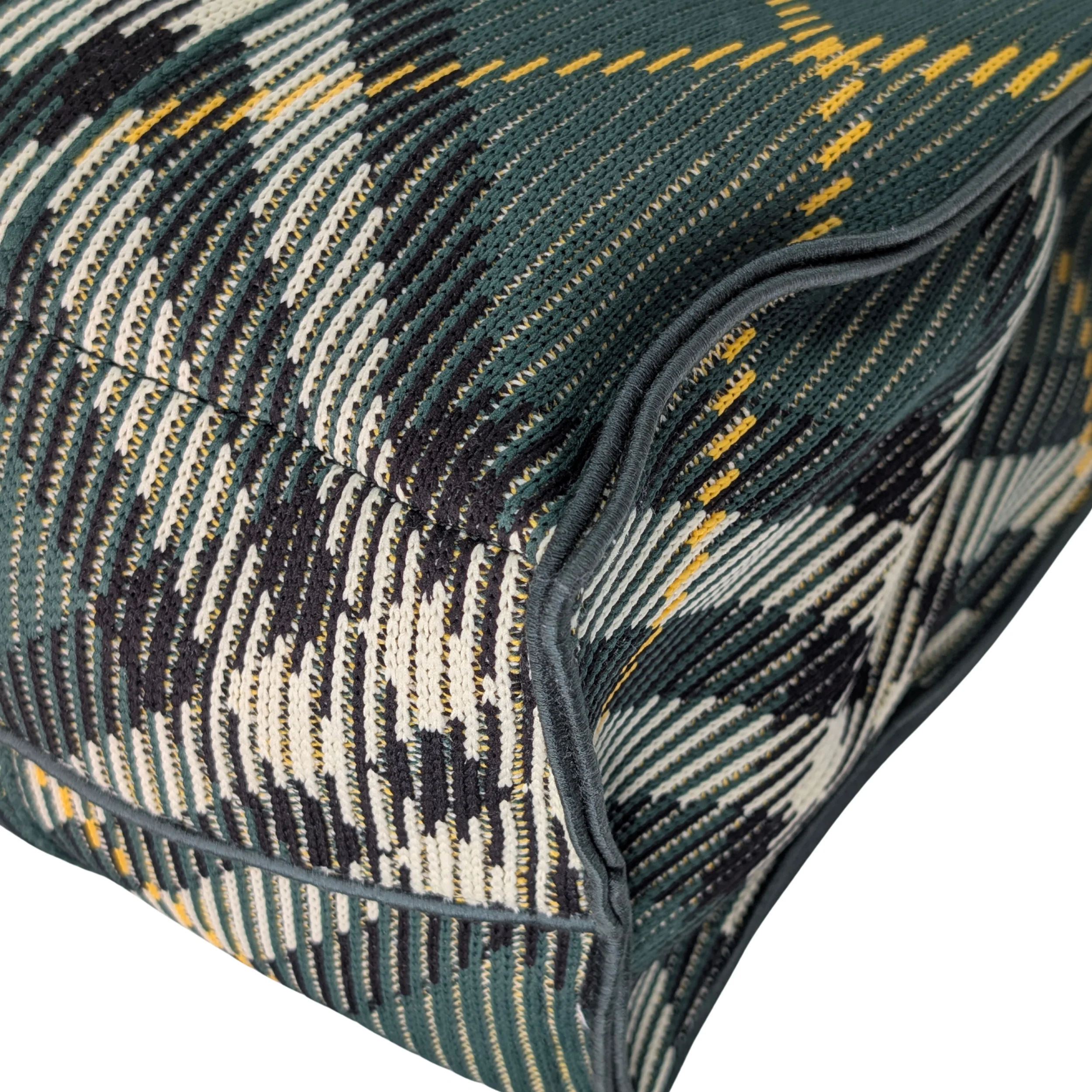 Burberry Medium Green Check Knitted Tote Bag - Image 9