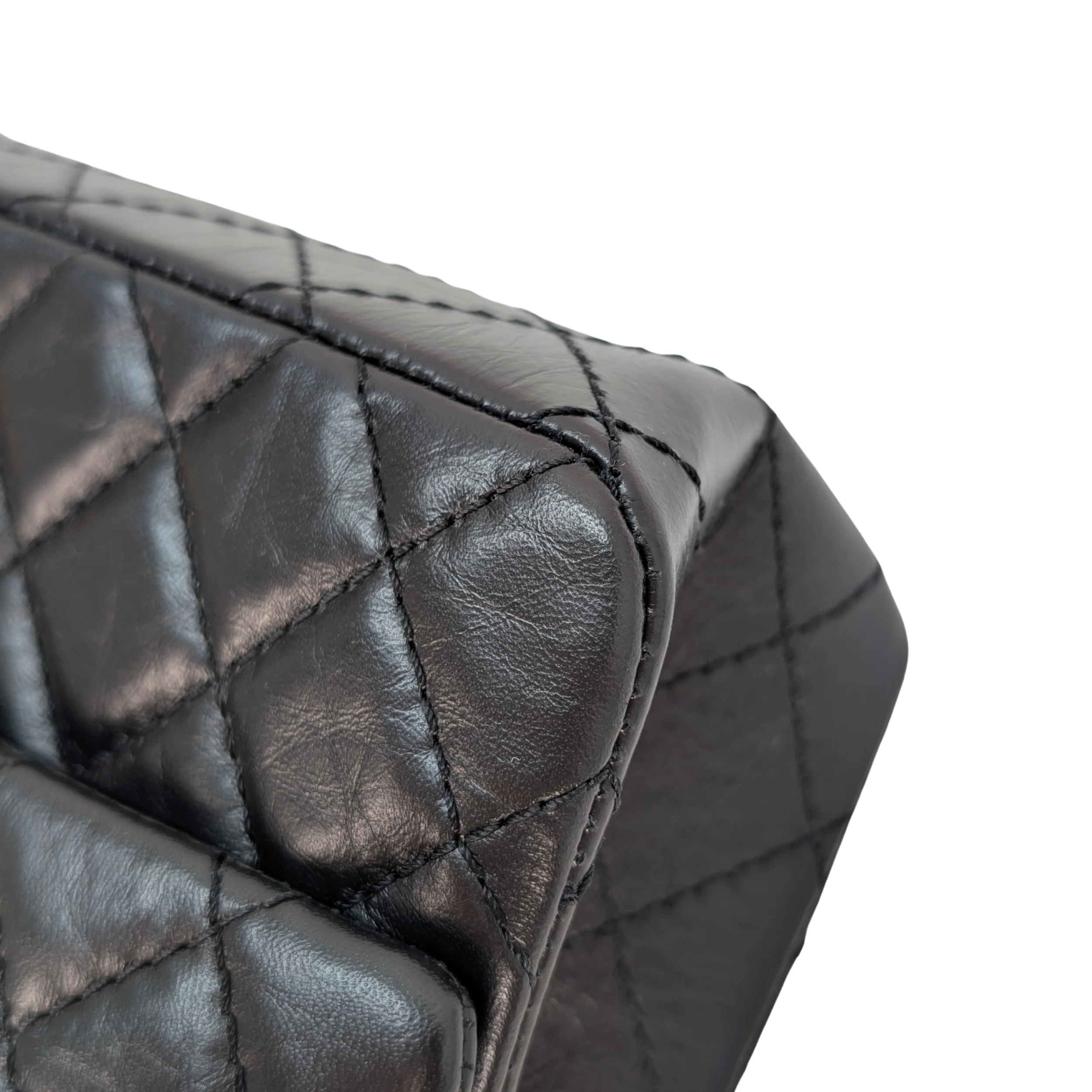 Chanel Black Distressed Calfskin 2.55 Reissue 225 Bag Black - Image 7
