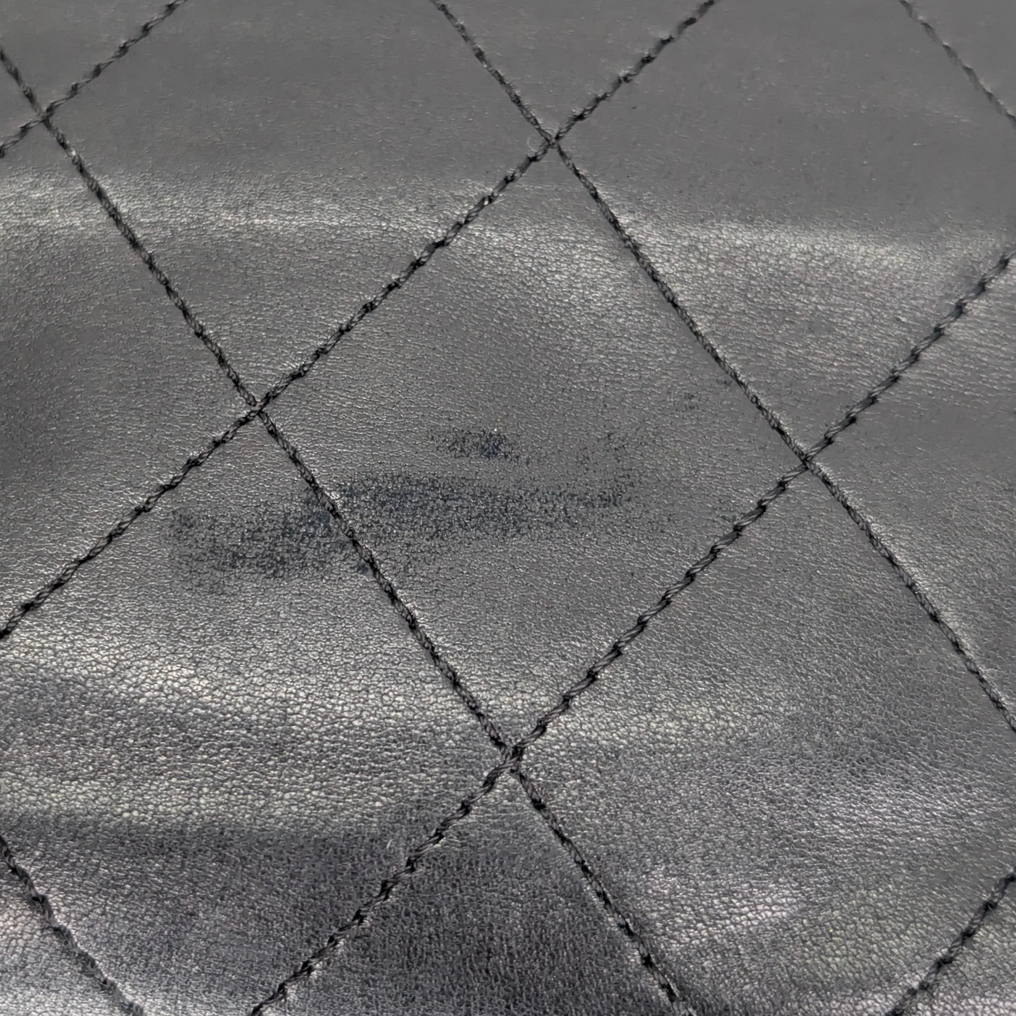 Chanel East-West Shoulder Bag Leather Black - Image 14