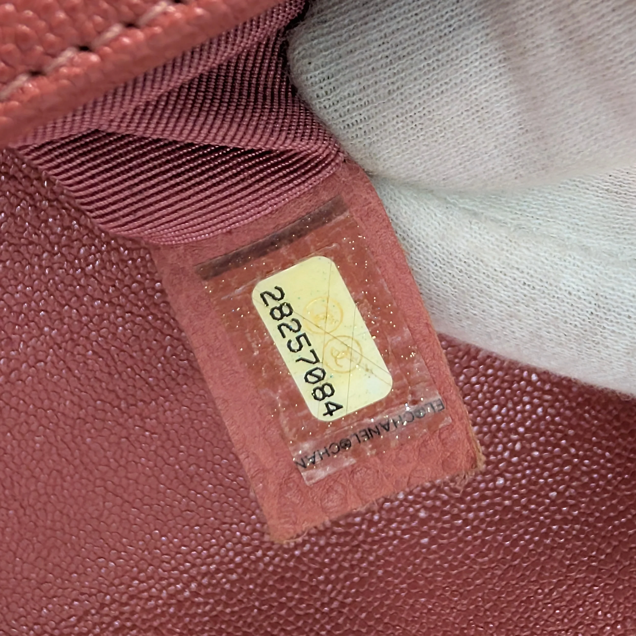 Chanel Caviar Chevron Quilted Medium Boy Flap Pink - Image 19