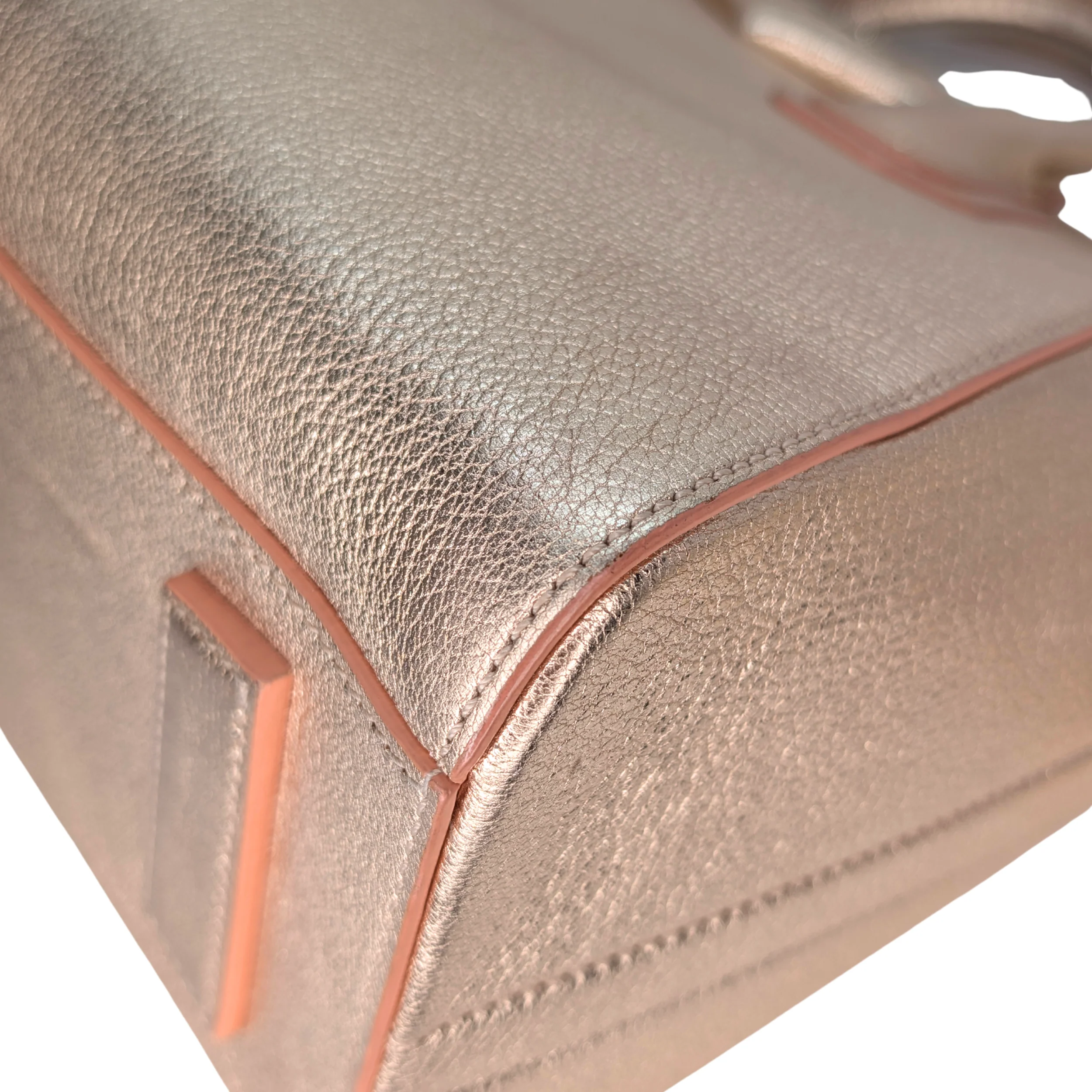Givenchy Antigona Small Sugar Goatskin Metalic Pink Bag - Image 7
