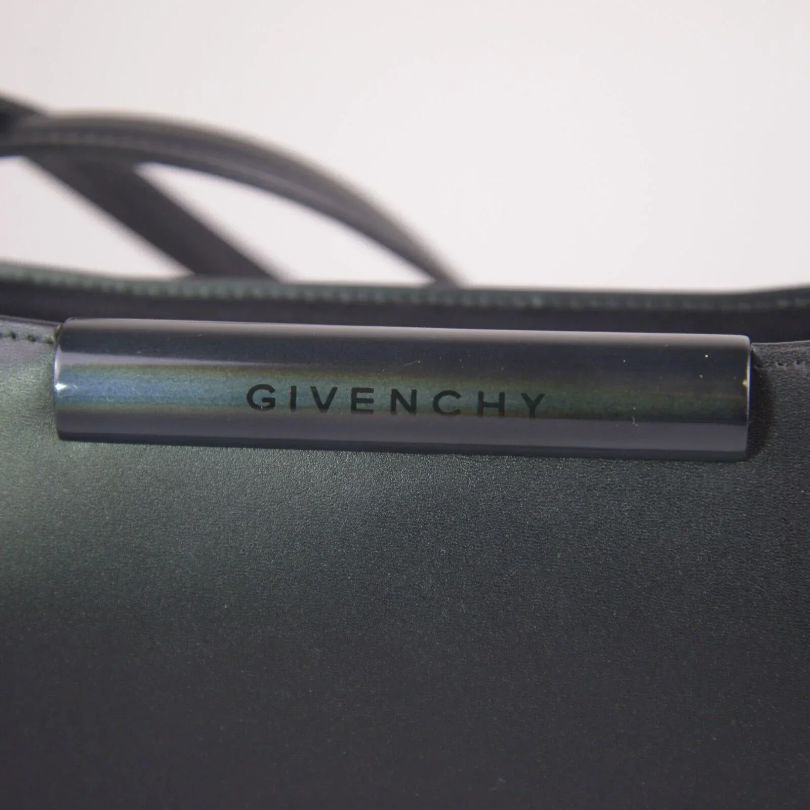 Givenchy Shoulder Bag Leather Black - Image 7