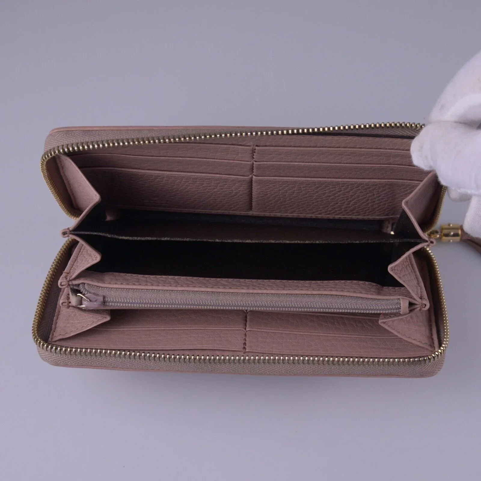 Gucci Soho Pebbled Calfskin Zip Around Long Wallet Pink - Image 10