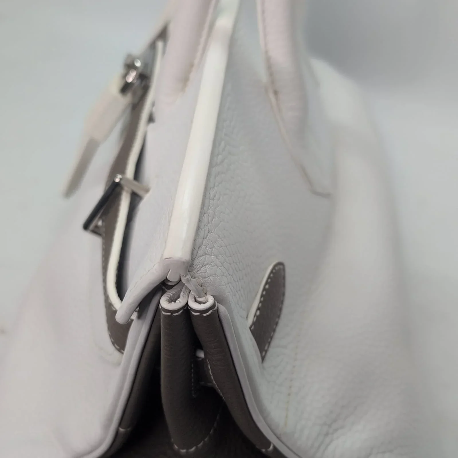 Hermès Birkin Shoulder 42 White Etoupe Clemence Palladium Hardware □J Stamp - Image 18