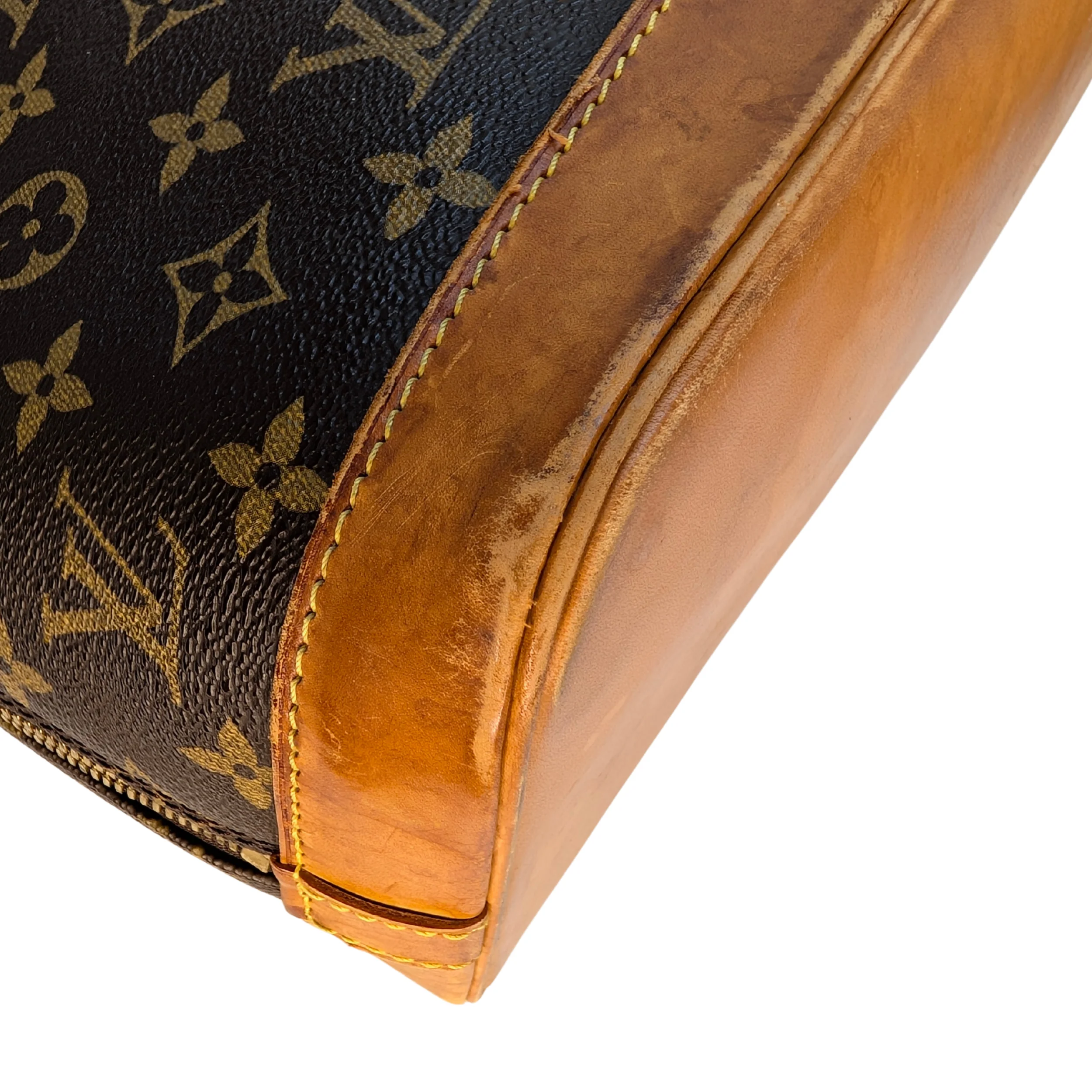 Louis Vuitton Alma PM Monogram Bag - Image 9