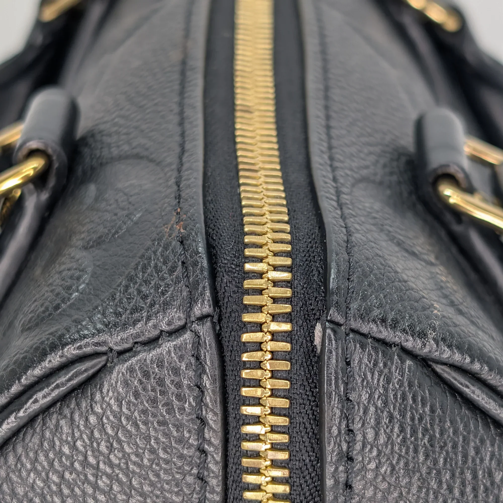 Louis Vuitton Speedy Bandouliere 20 Bag Black - Image 5