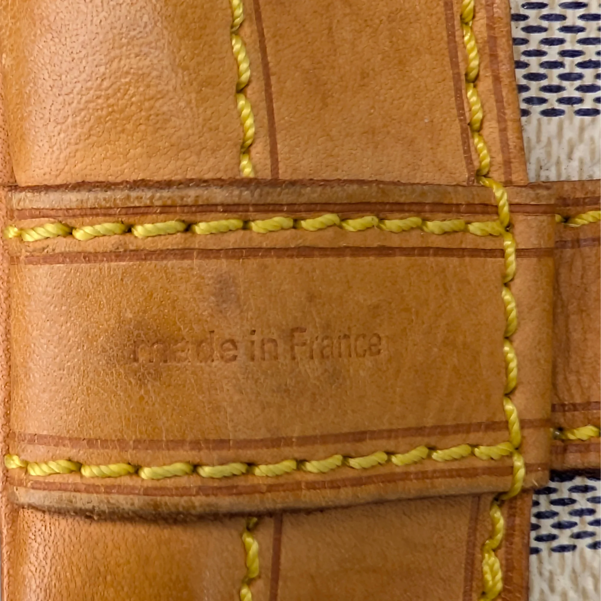 Louis Vuitton Noé Large Bucket Bag Beige - Image 18