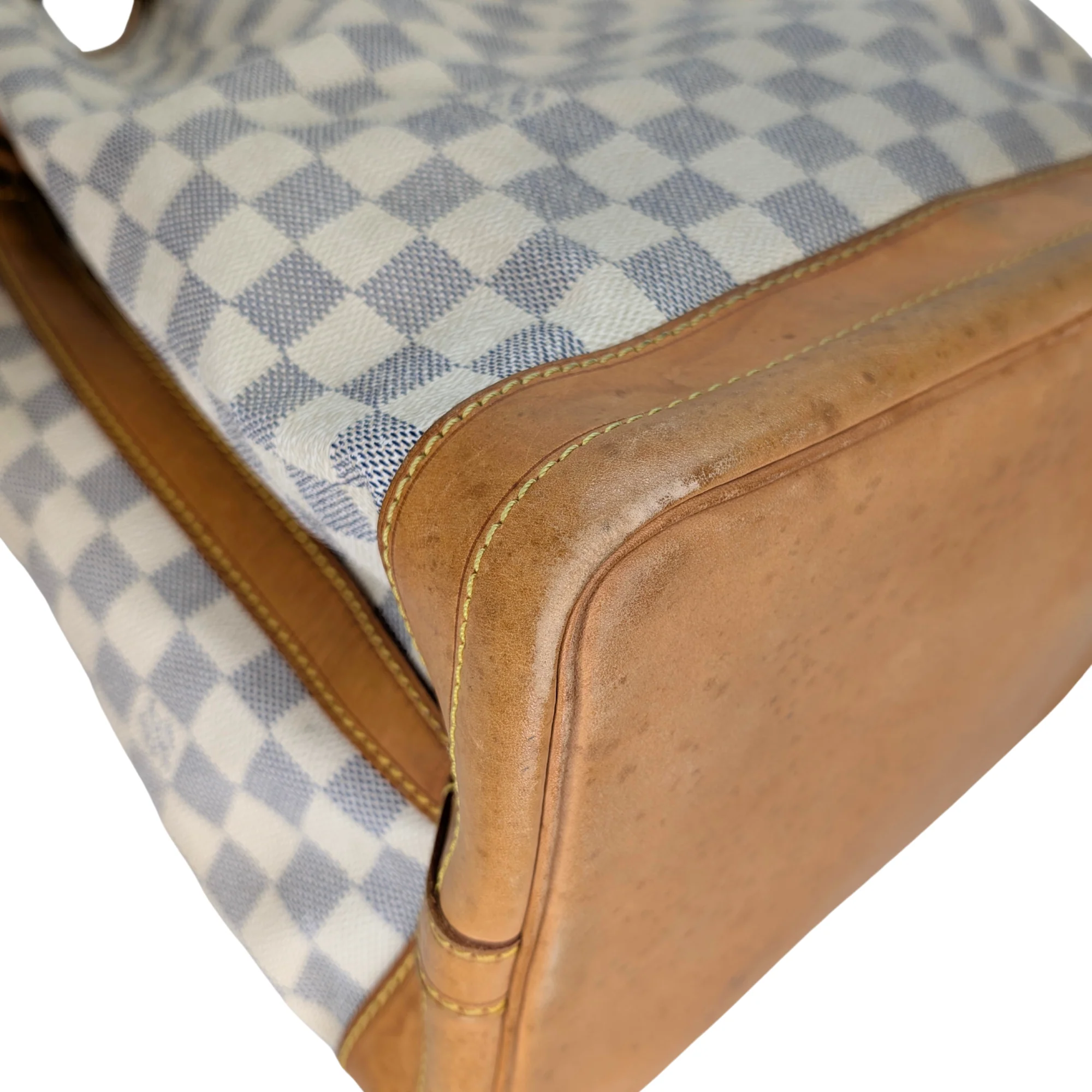 Louis Vuitton Noé Large Bucket Bag Beige - Image 9