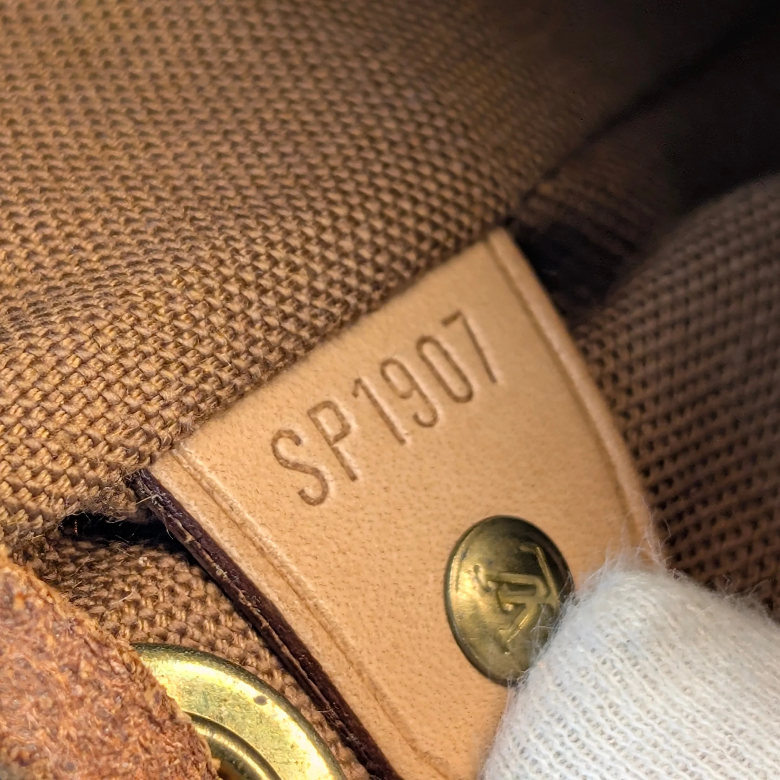 Louis Vuitton Monogram Montsouris MM Backpack - Image 15