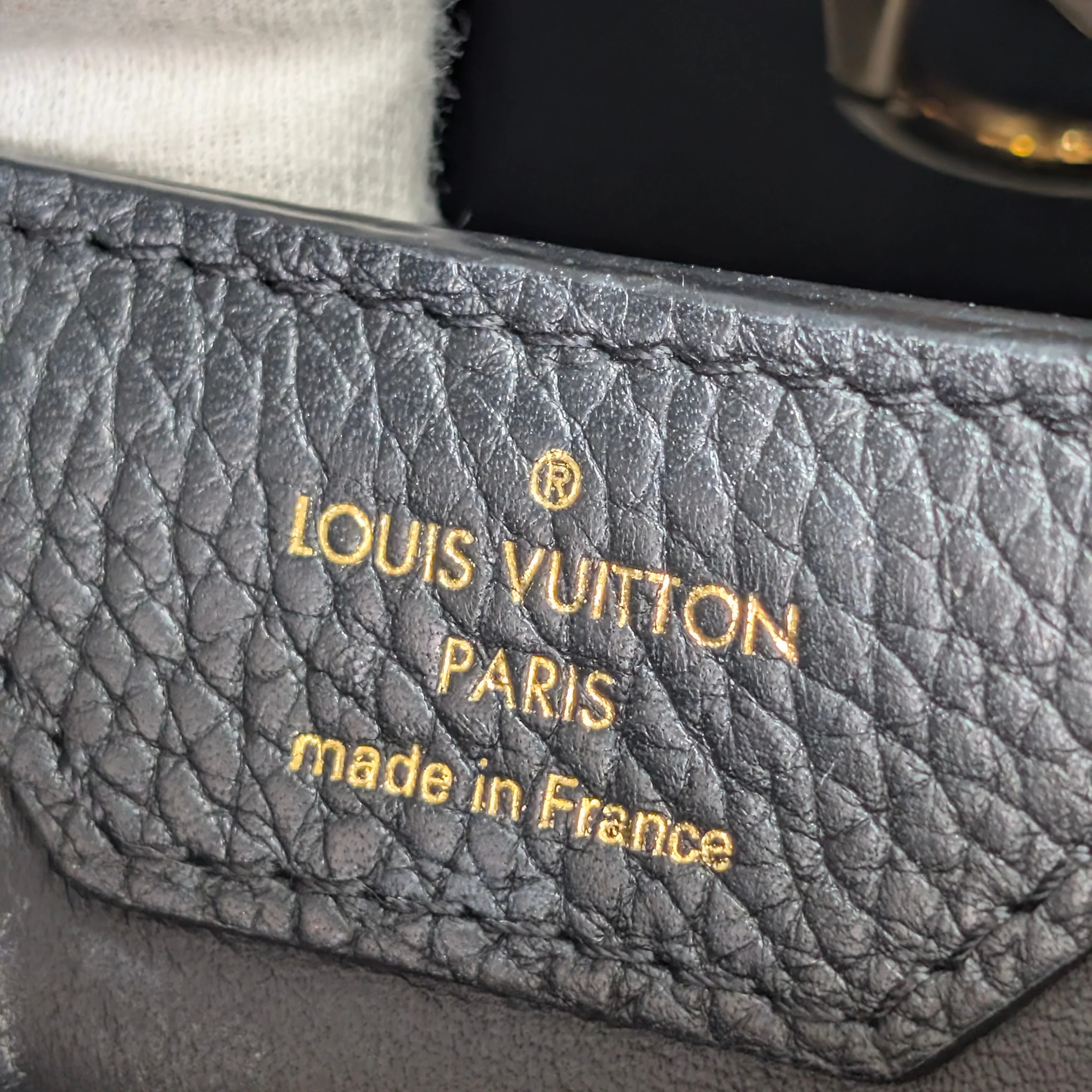 Louis Vuitton Capucine Pm Shoulder Handbag Taurillon Leather Black - Image 15
