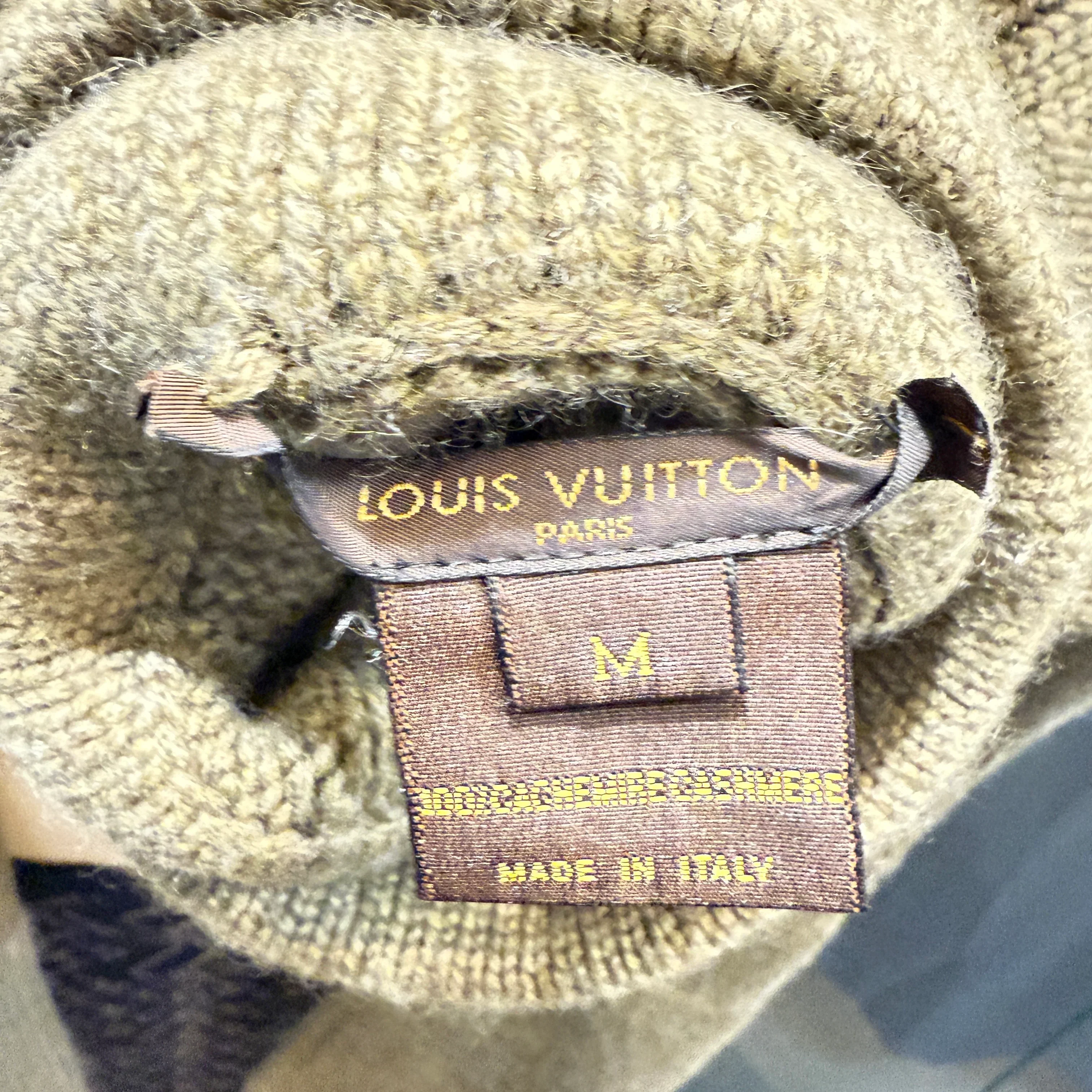 Louis Vuitton Cashmere Knitted Sweater Medium - Image 5