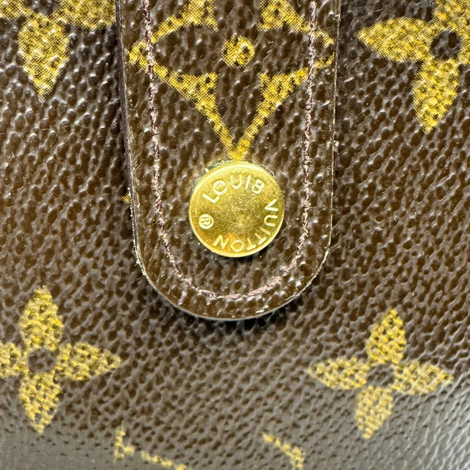 Louis Vuitton Monogram Compact Wallet - Image 8
