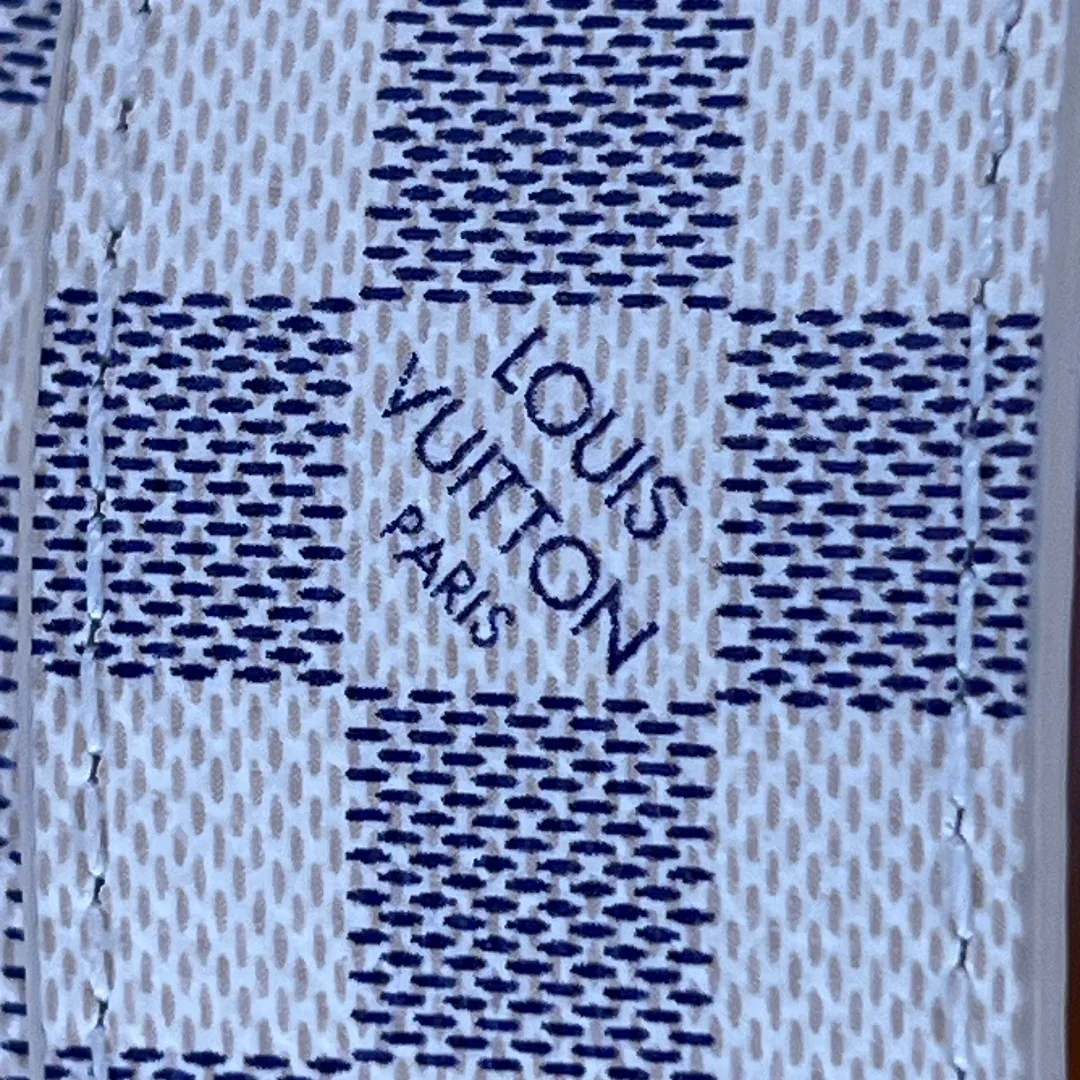 Louis Vuitton Damier Azur LV Initiales 30mm Reversible Belt - Image 7
