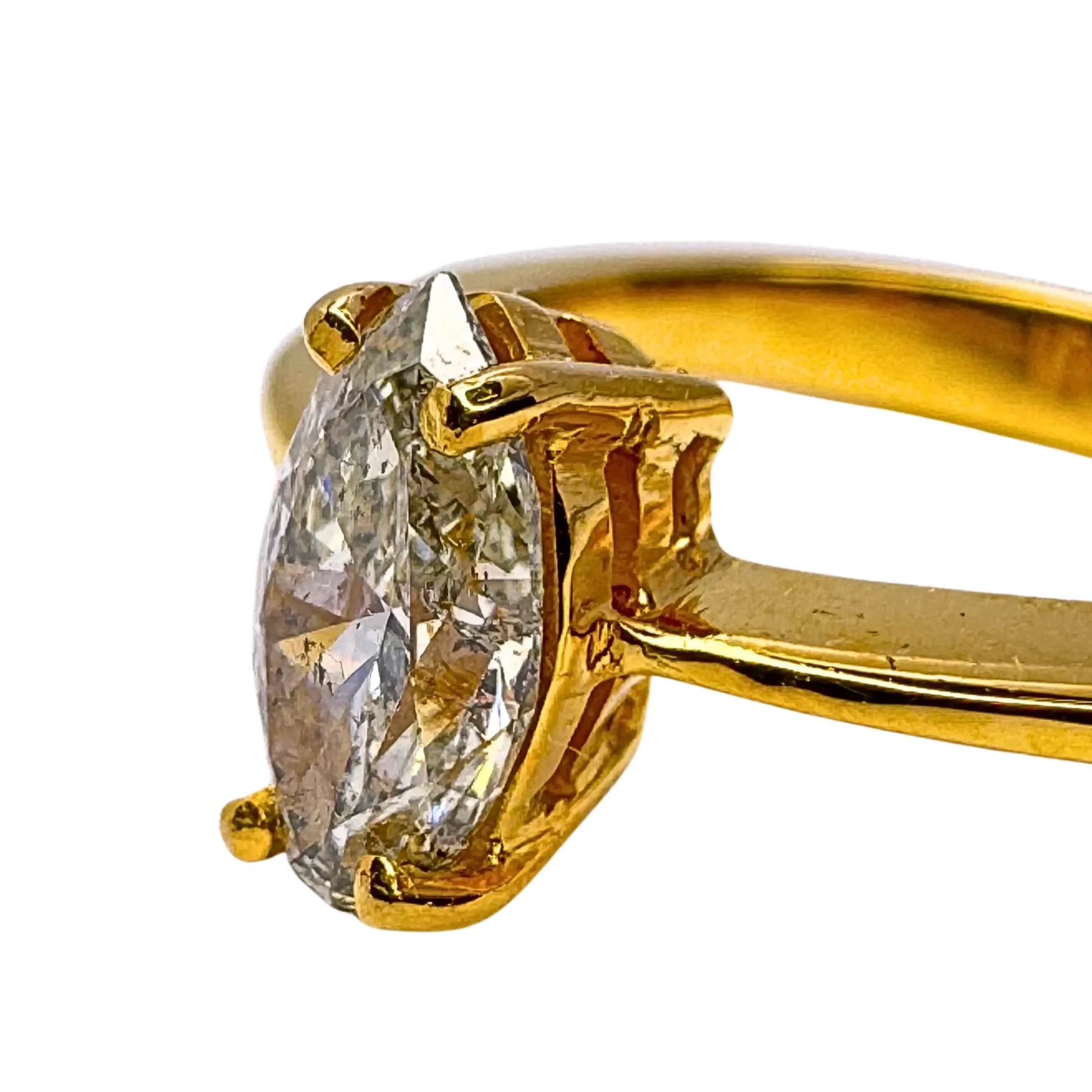 0.70Ct Natural Diamond Marquise Cut Ring On 18K Gold - Image 4